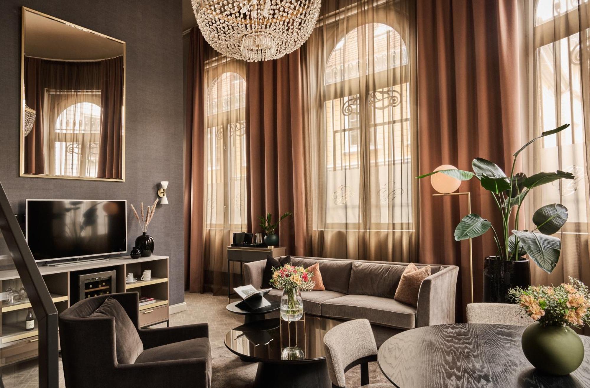 Opus 16 Hotel Bergen Exterior photo A suite at the Mandarin Oriental, Munich