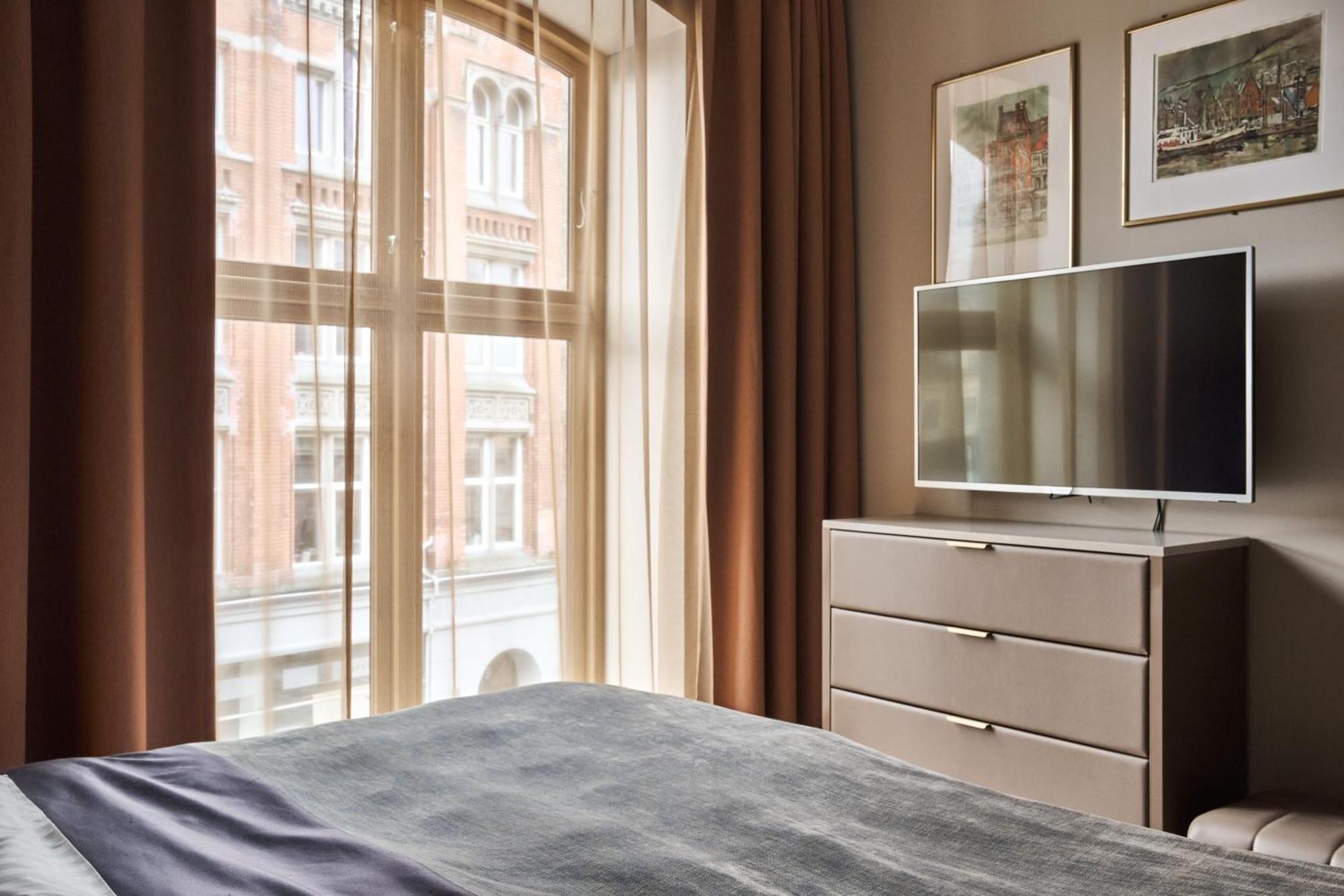 Opus 16 Hotel Bergen Exterior photo A bedroom